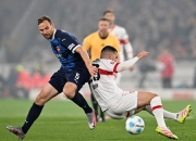 开云体育官网-奥格斯堡客场败阵，老法则再显威力