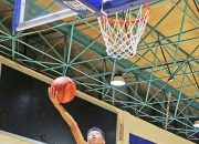 开云体育在线登录-一场篮球比赛揭开了新的篮球风采