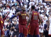 开云体育官方入口-猛龙狂飙致胜，逆袭晋级