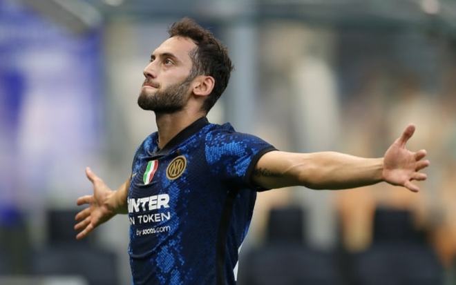 国际米兰继续高歌猛进，领头羊不可撼动的简单介绍