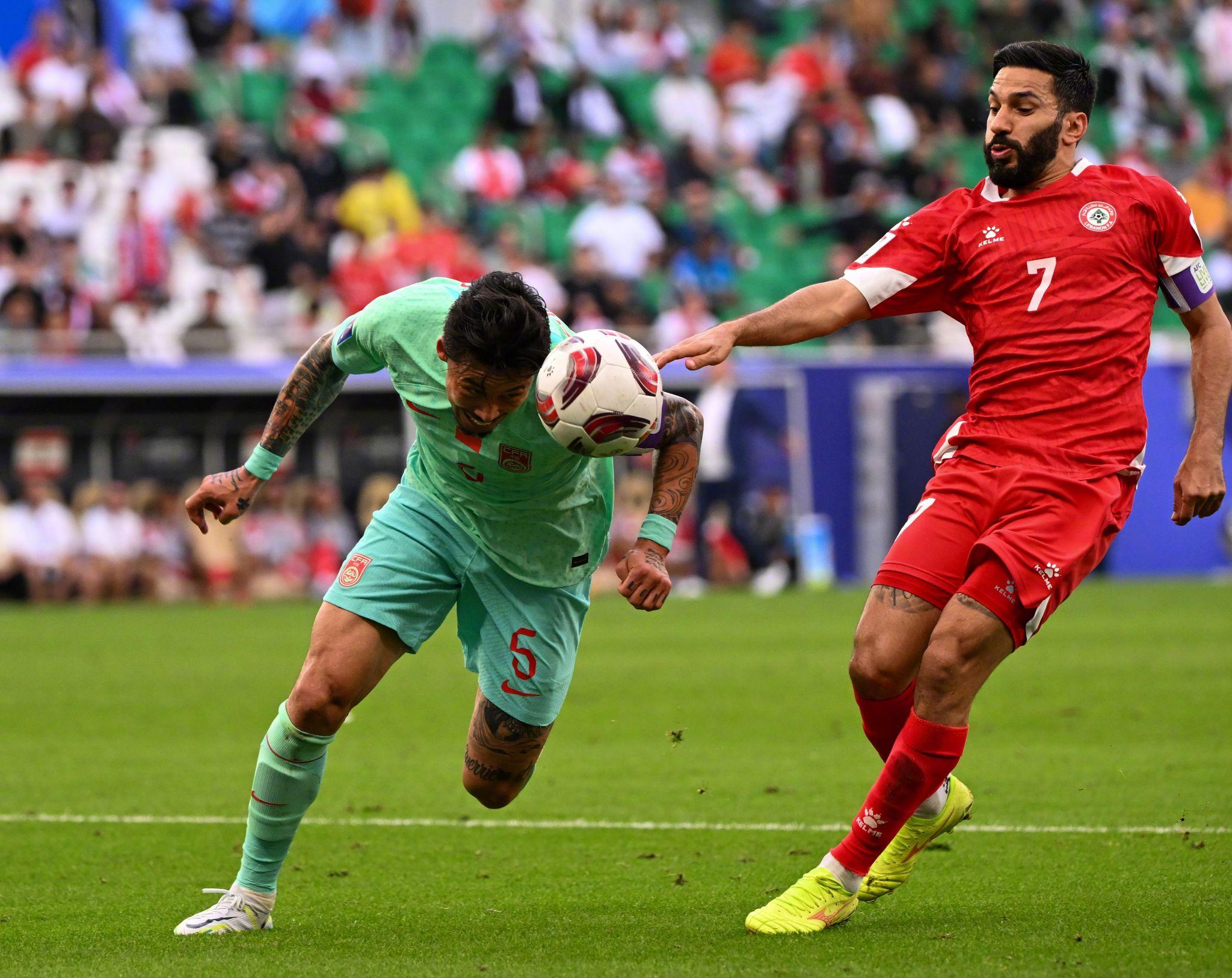 包含男篮亚洲杯：伊拉克队大胜黎巴嫩晋级半决赛的词条