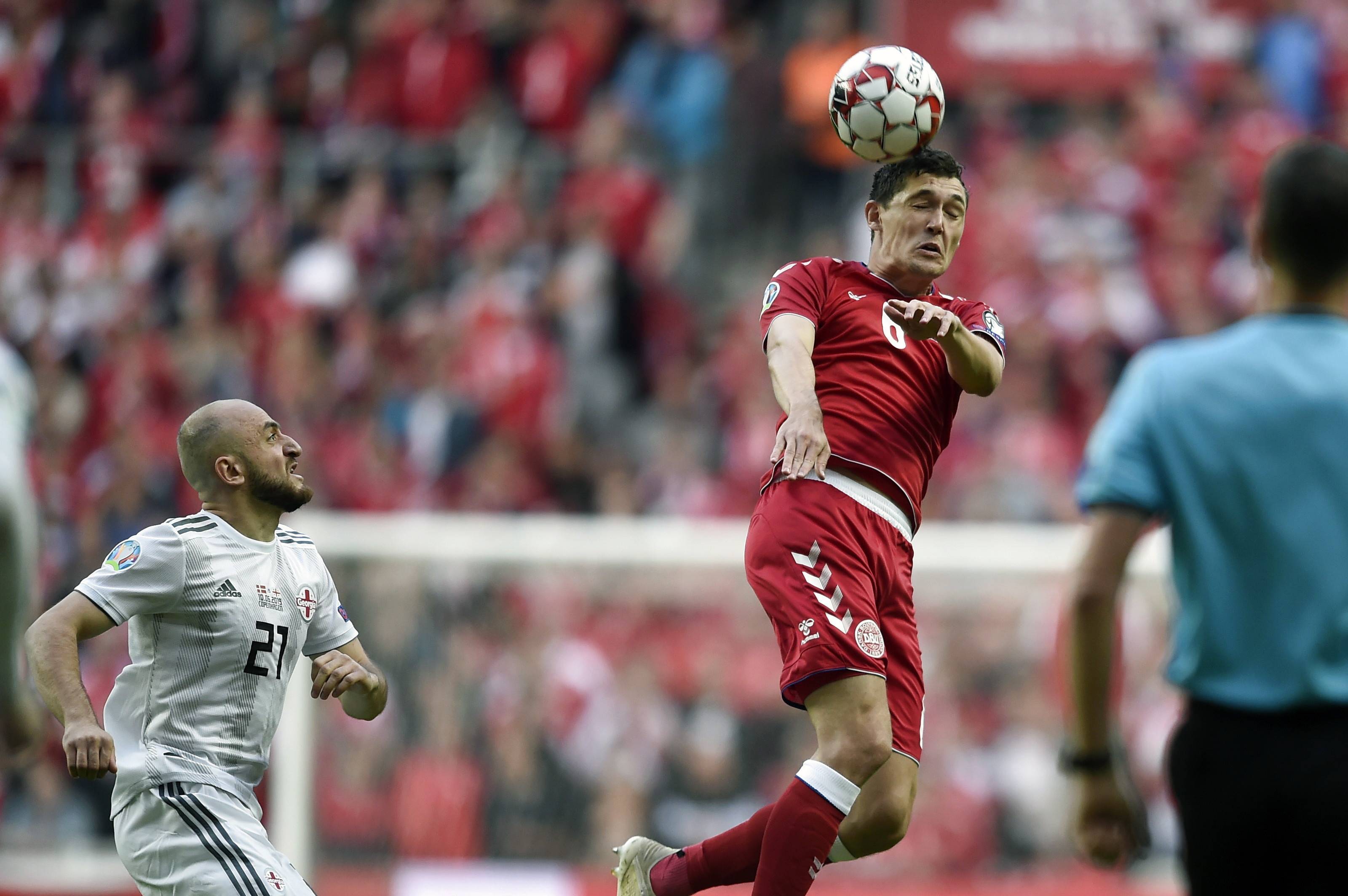 瑞士大胜捷克，晋级欧锦赛半决赛的简单介绍