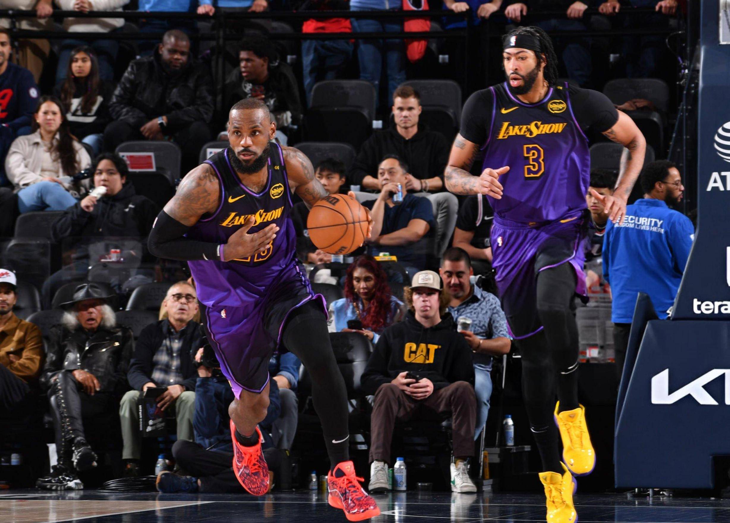 快船主场大胜活塞，乔治砍下全场最高分的简单介绍