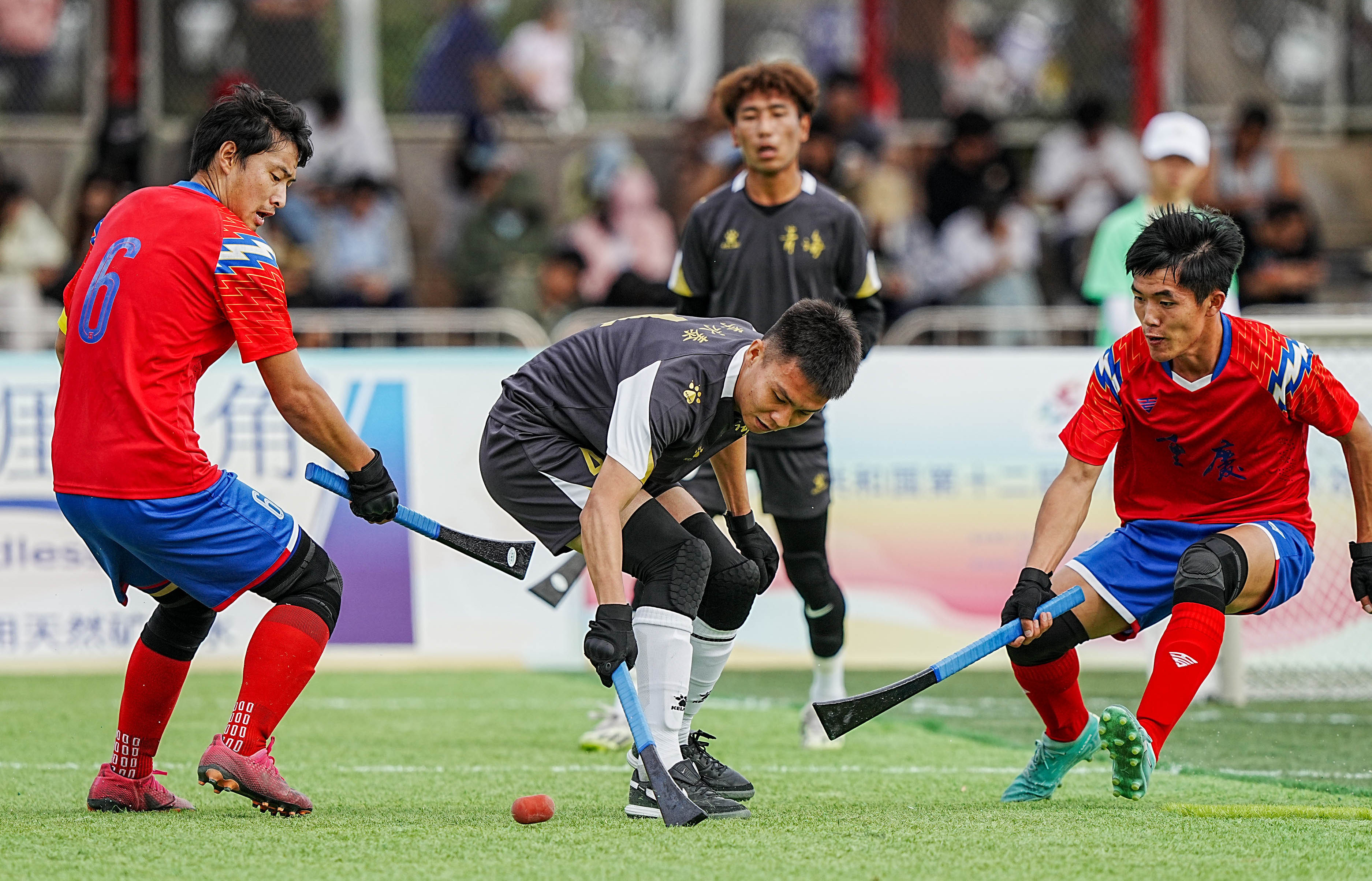 青海队精彩表现，成功引领比赛