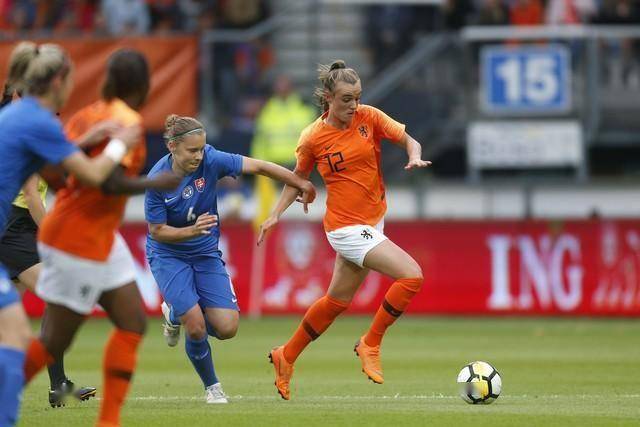 荷兰国家女足锻炼备战欧洲锦标赛