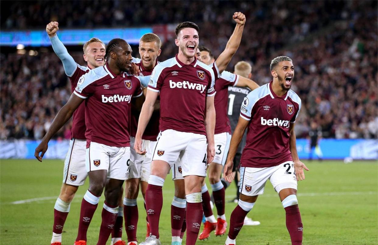 关于西汉姆联状态低迷，重回降级区的信息