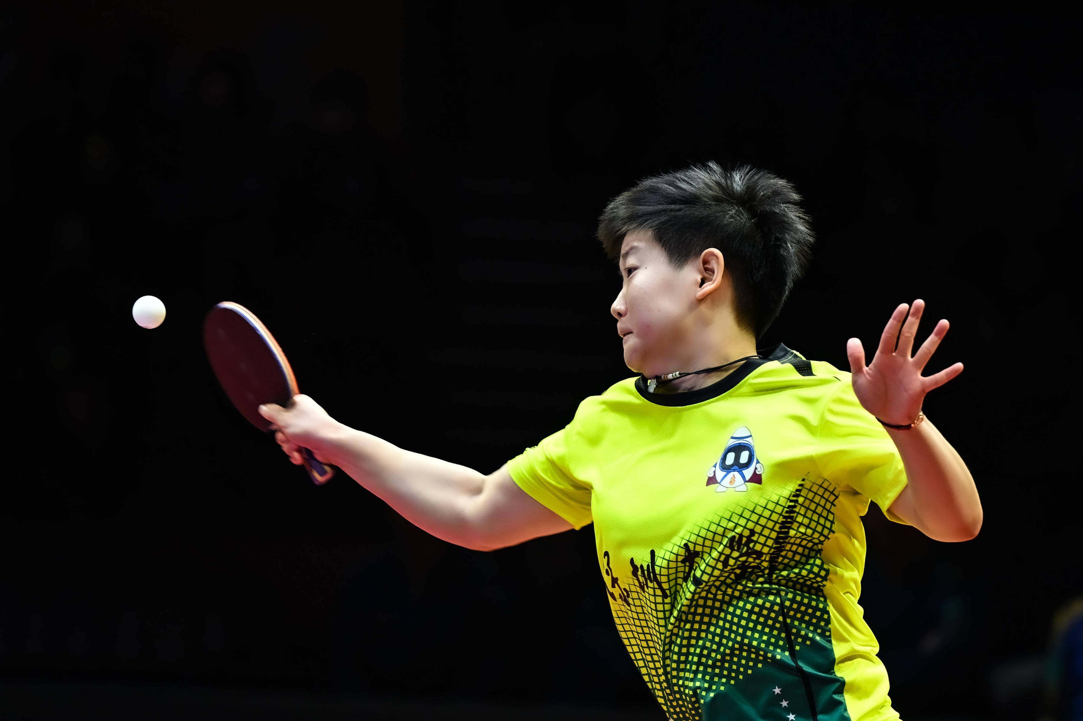 关于鲁能深圳赛事中奋力一役，比分告捷晋级前三！的信息