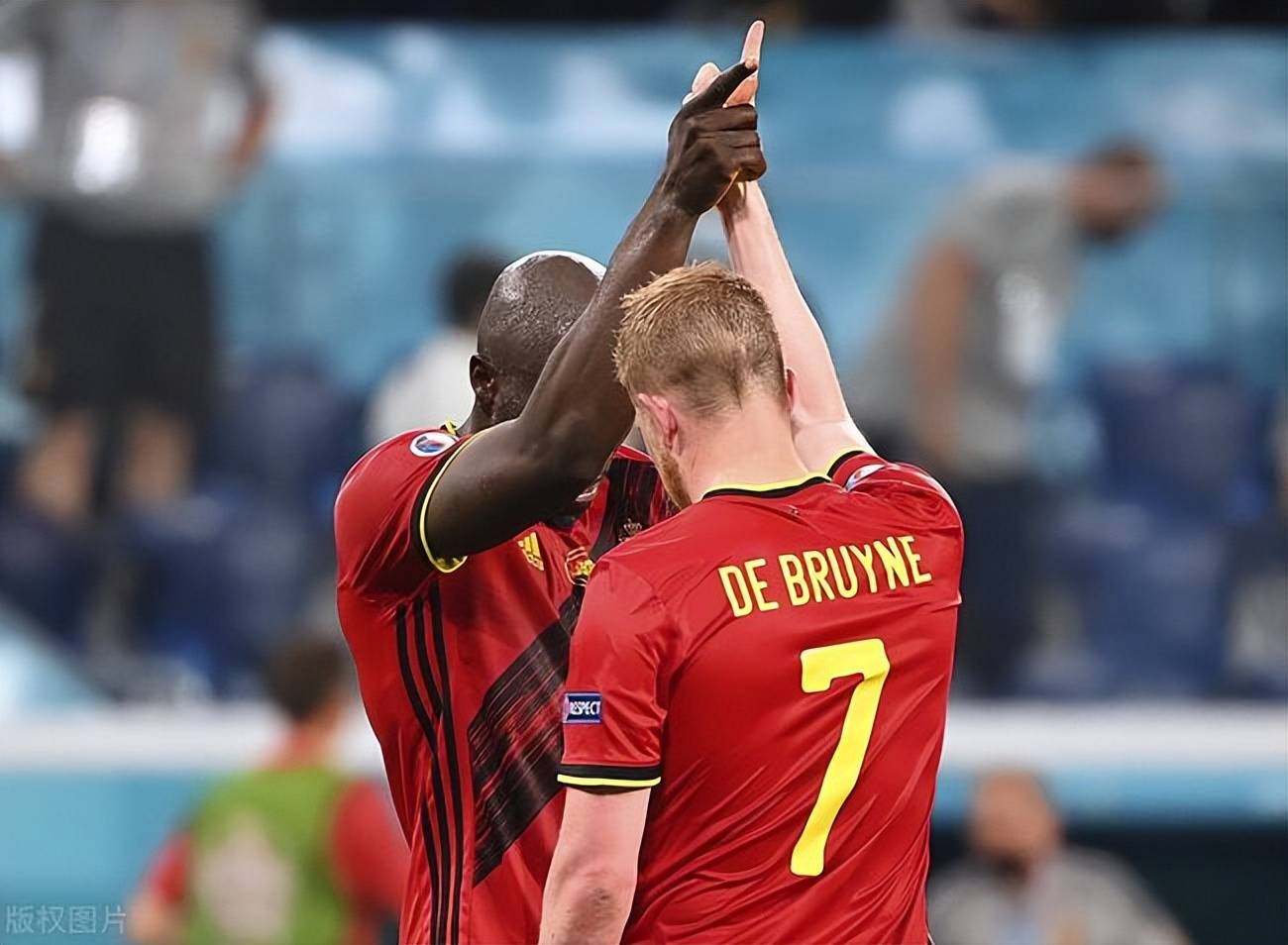 瑞典客场胜爱沙尼亚，继续保持不败