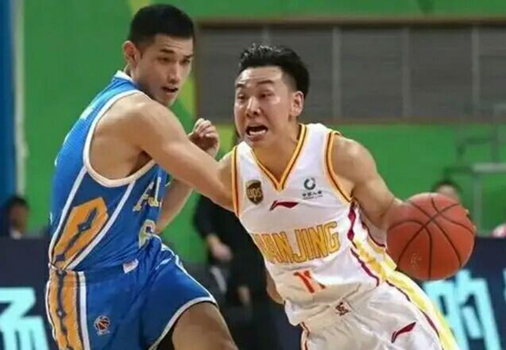 回归首发，球队重振旗鼓取得胜利的简单介绍