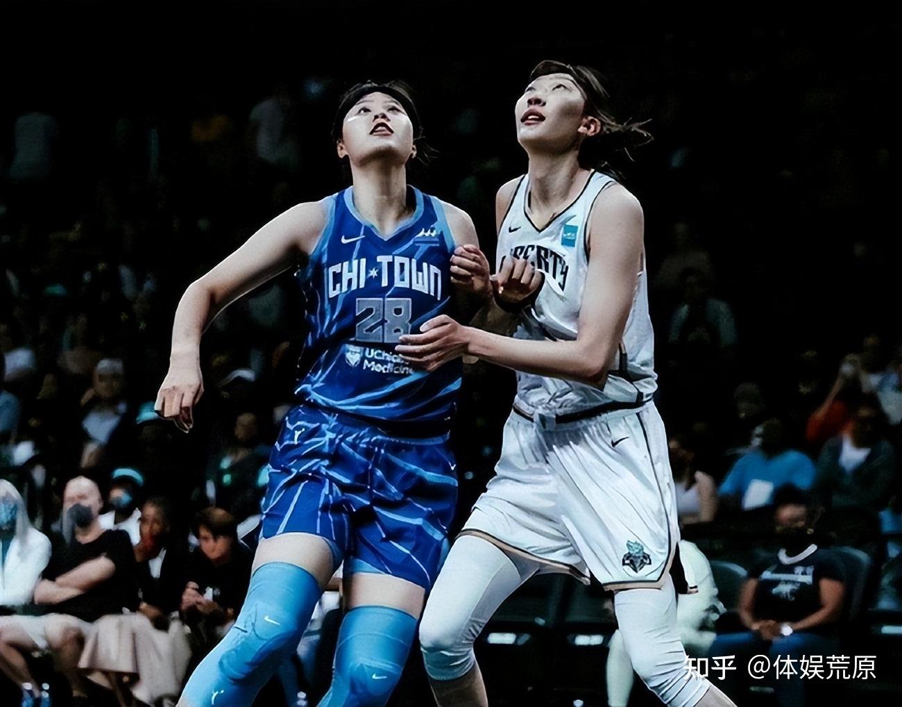 包含巴西国内联赛热火朝天，排灯巴西队将迎战桑托斯队的词条