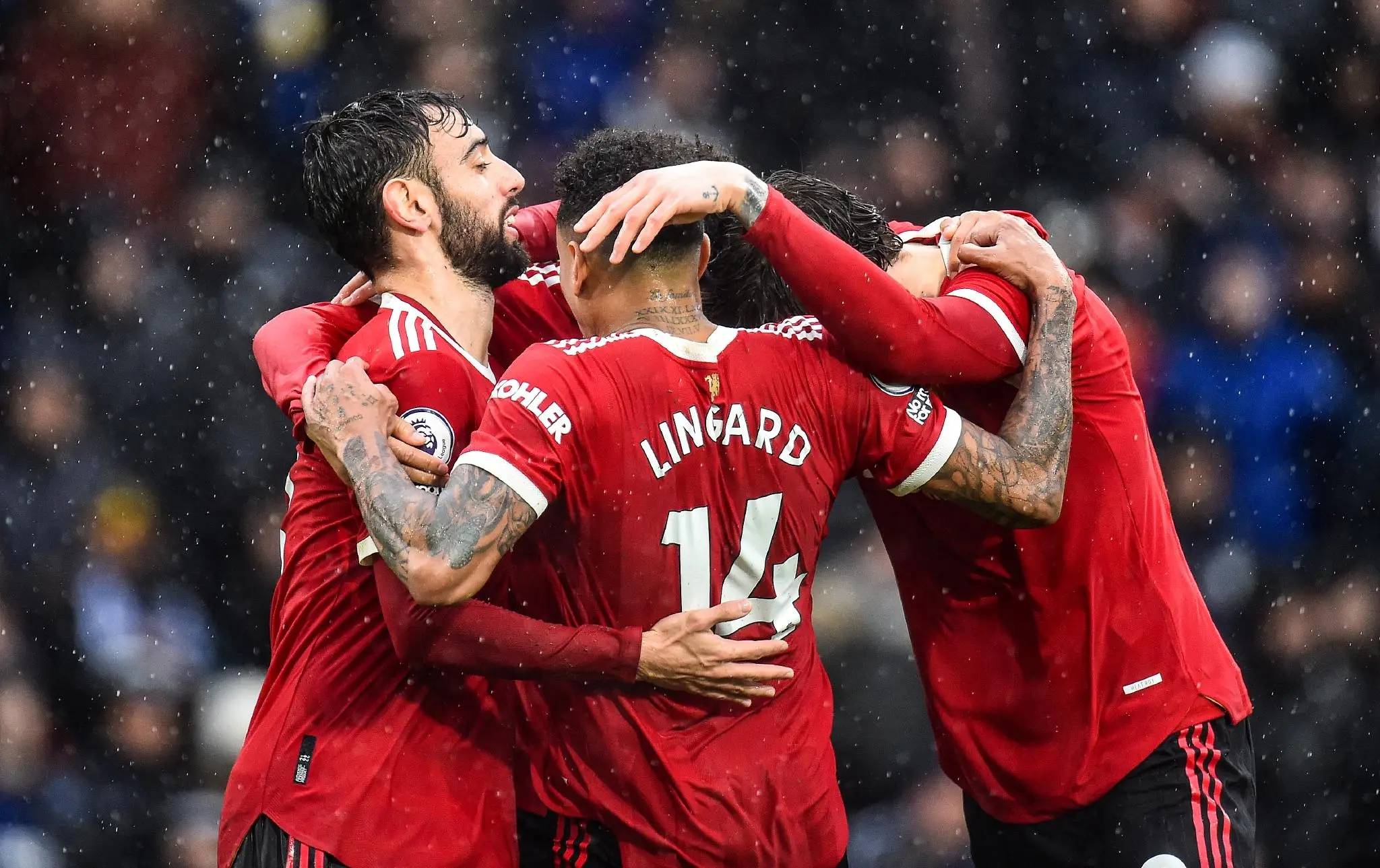 曼市球迷热情高涨，球队备战脚踏实地