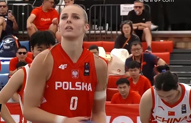 意大利女篮：晋级欧洲女篮锦标赛的简单介绍