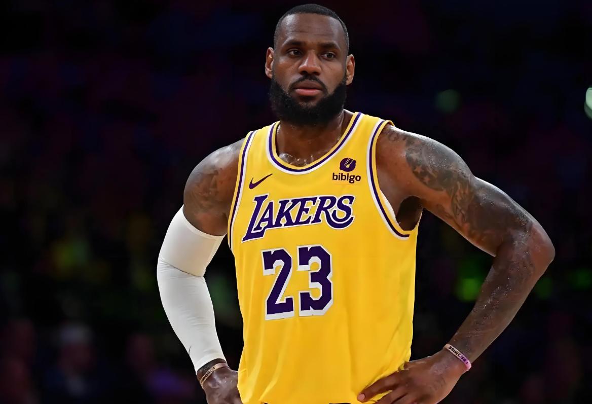 湖人逆转快船，詹皇轰37分