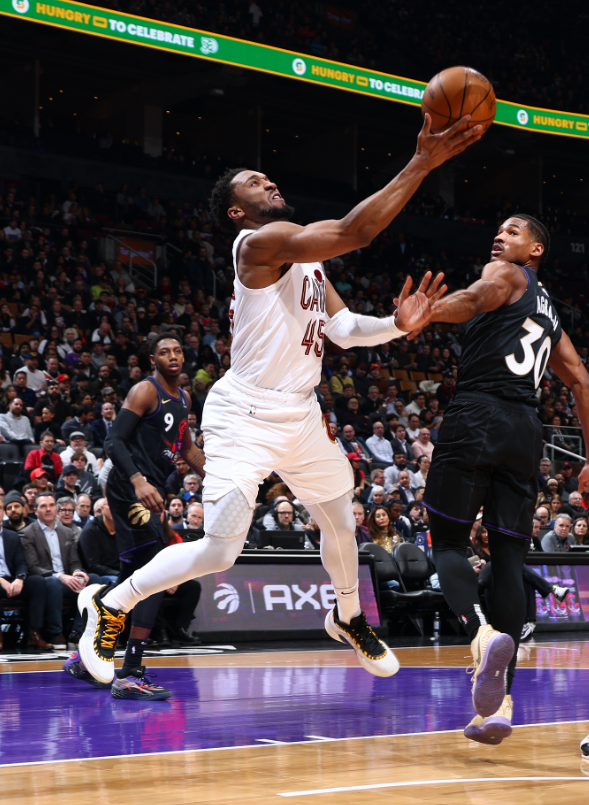 骑士击败猛龙，挽回颜面